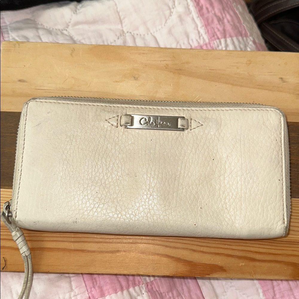Cole Haan Zip Around Ivory Cream Leather Wallet Accordion